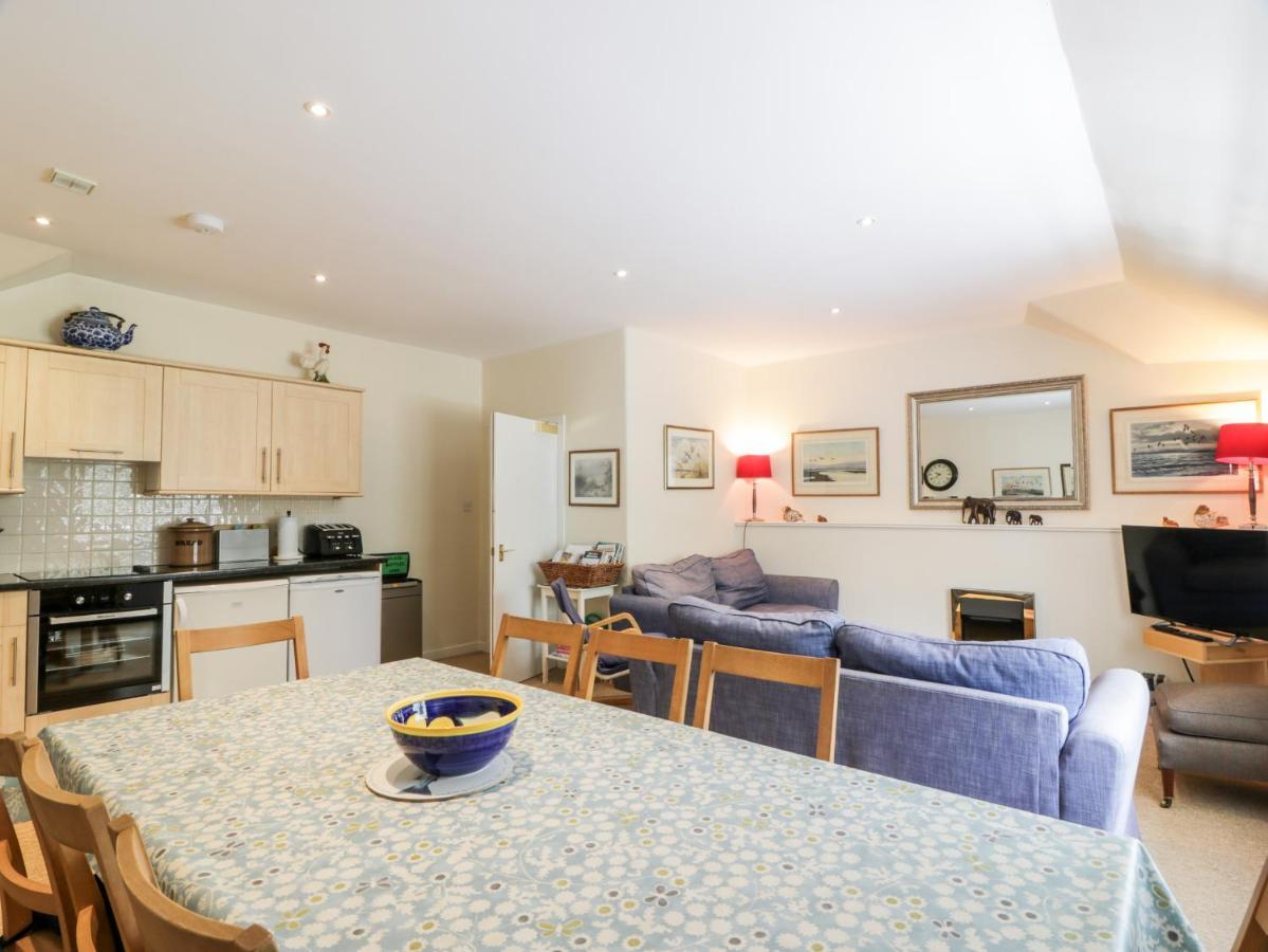 The Mews Flat Apartment Dalswinton Exterior photo